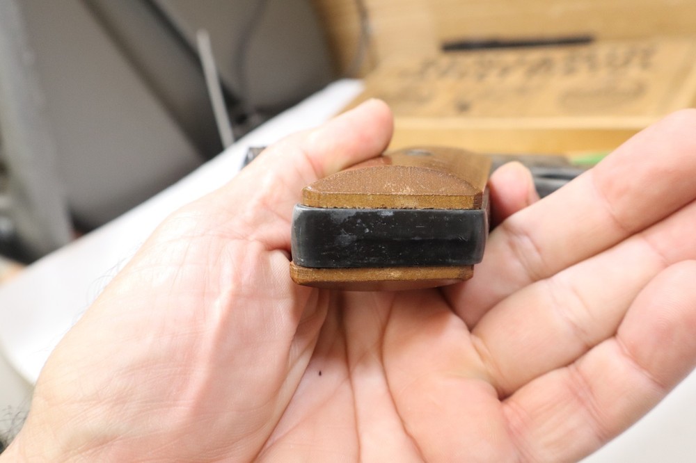 Benjamin Target Pistol, model 130 "Benjamin Franklin" w/box & papers