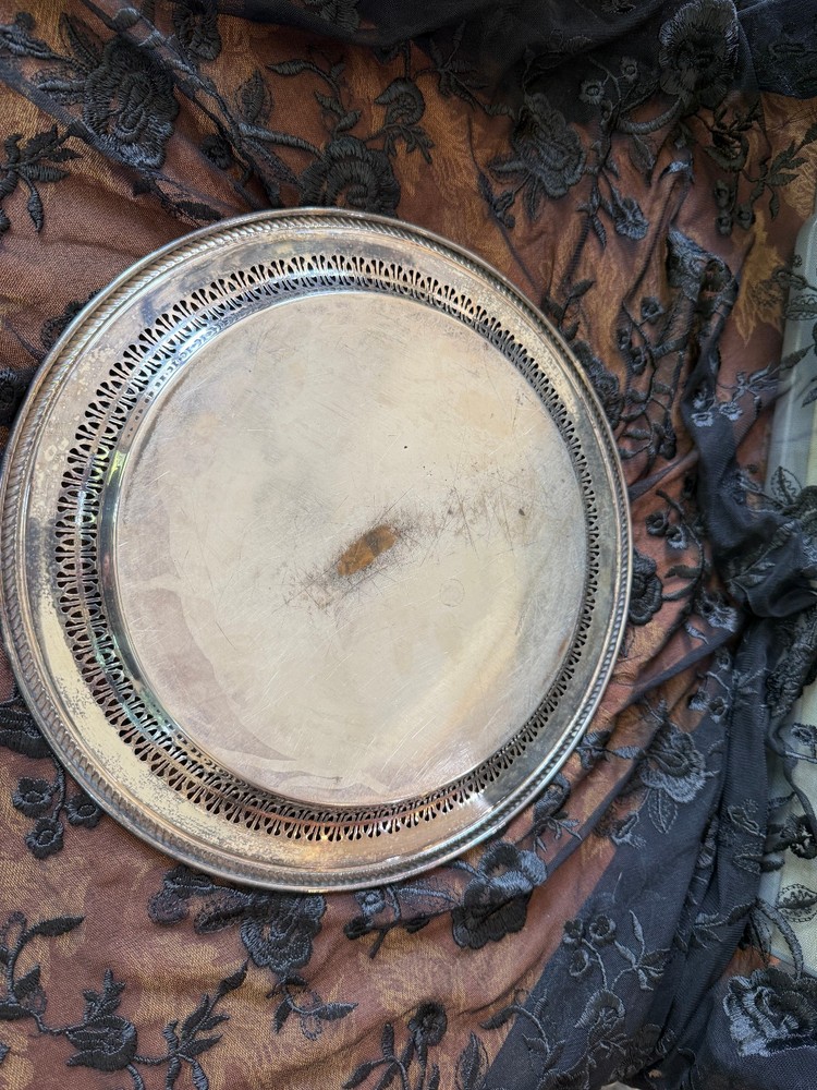 Vintage Wm Rogers Reticulated Silver-Plate 12" Serving Tray 170