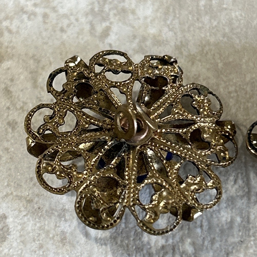 7 Antique Buttons 3 Patterns Used