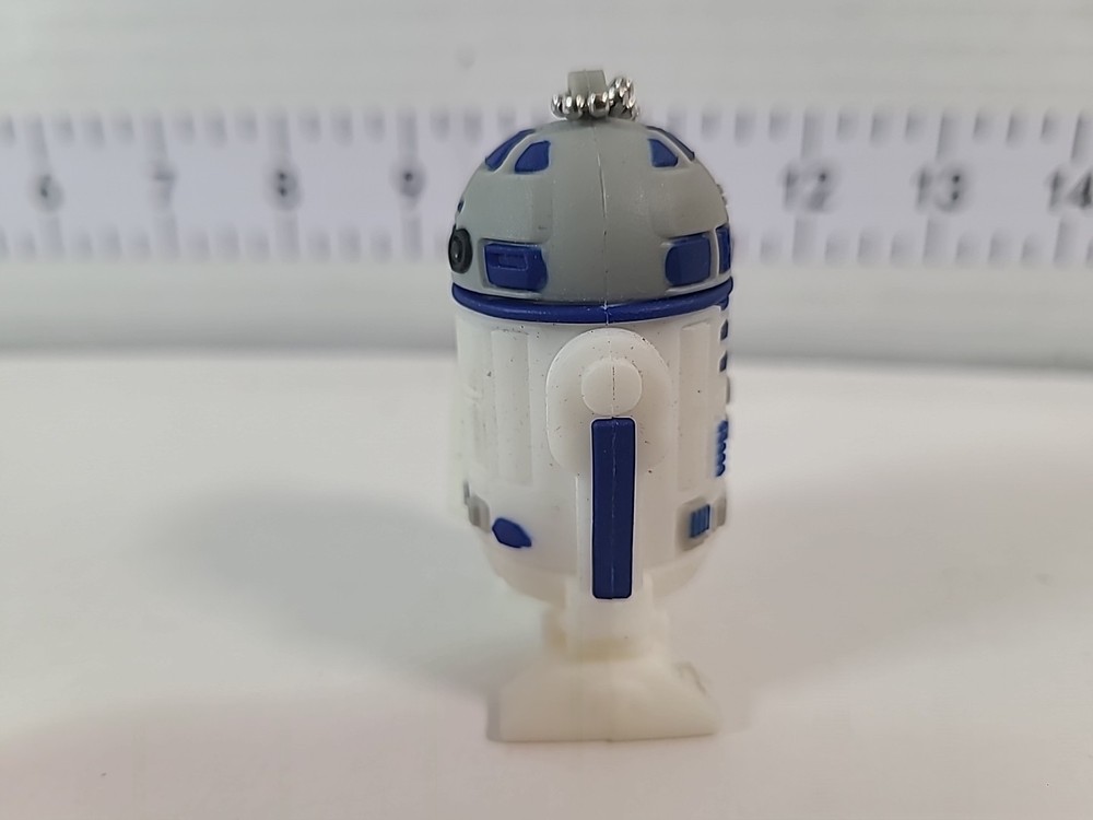 eKids R2-D2 16GB Flash Drive