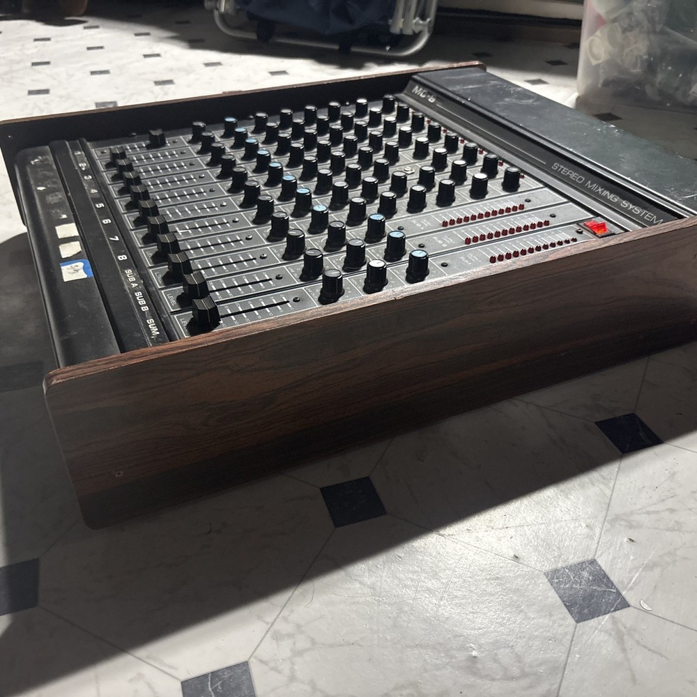 peavey mark 2 series stereo mixing system