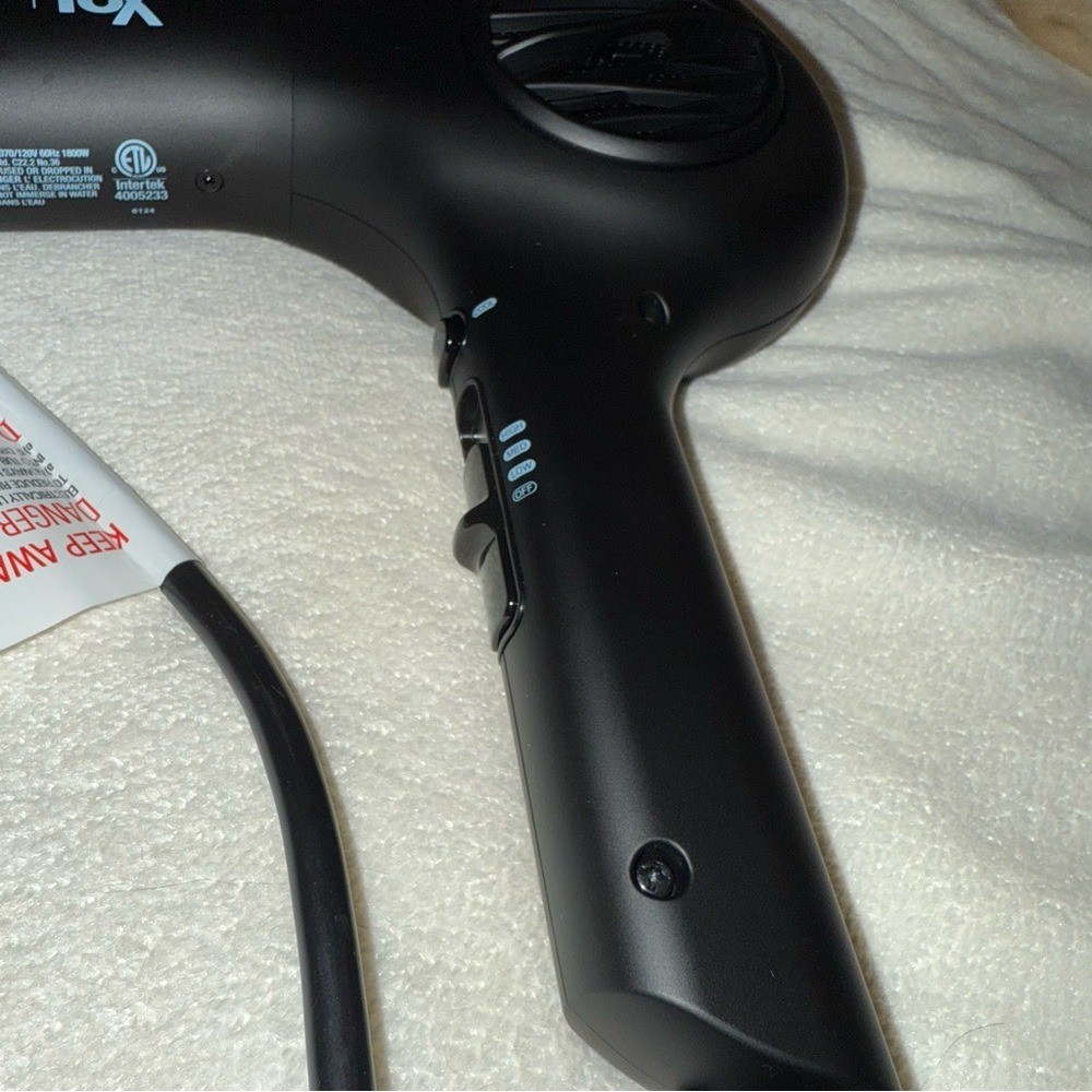 Bio Ionic 10X Pro Ultralight Black Speed Dryer