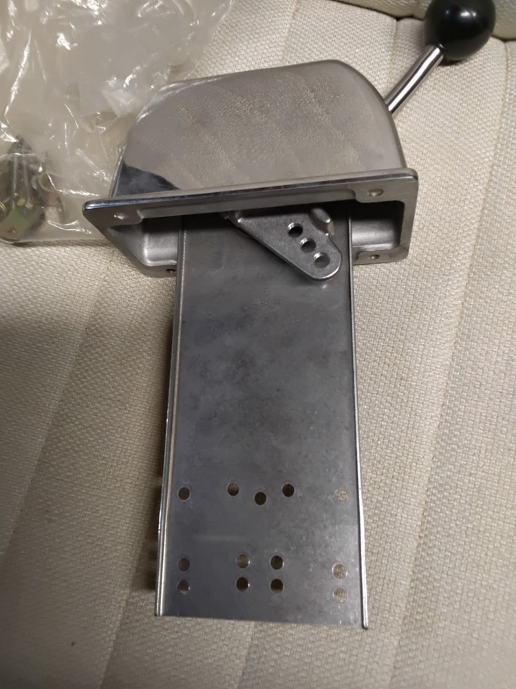 SEASTAR SOLUTIONS Single Lever Engine Control Throttle Shift Marine