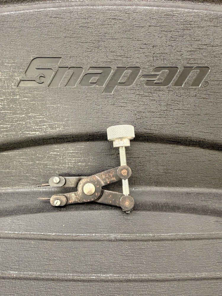 Blue Point Axle Retainer Ring Expander Specialty Tool, BL55A