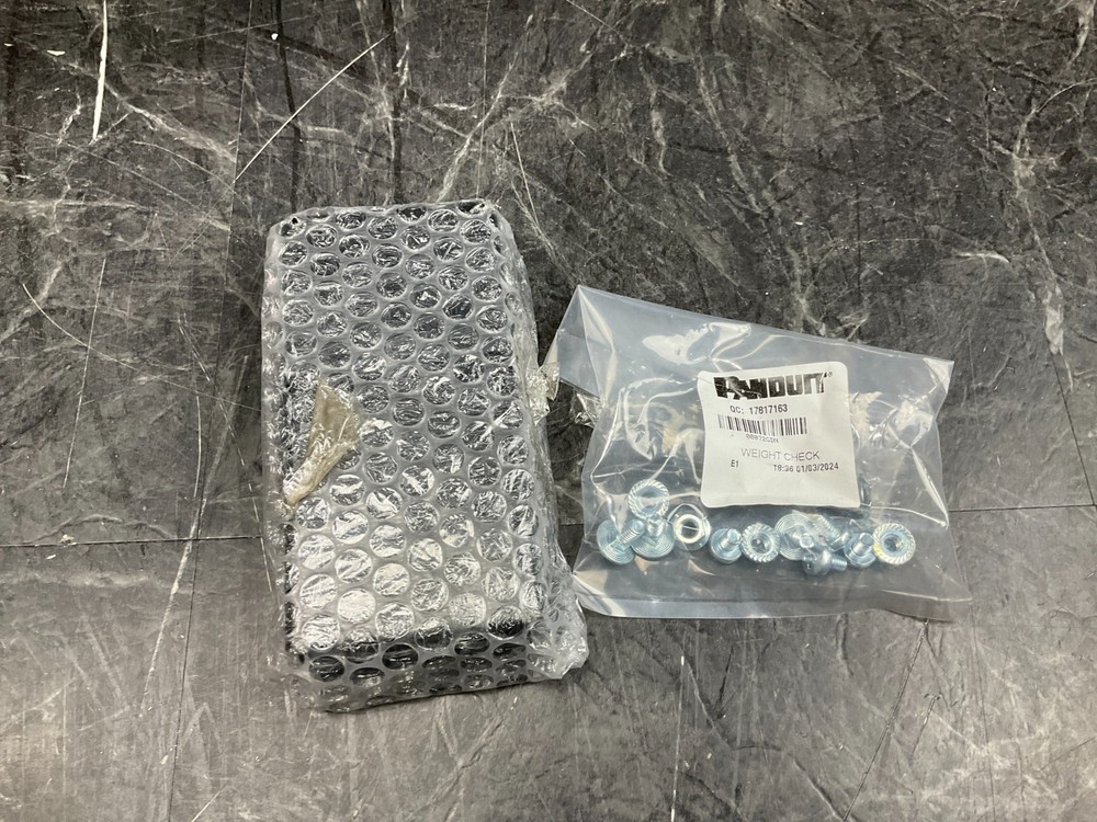 Panduit PatchRunner Waterfall Trough PR2VWF ✨❤️✨✨❤️✨ NEW OPEN BOX!