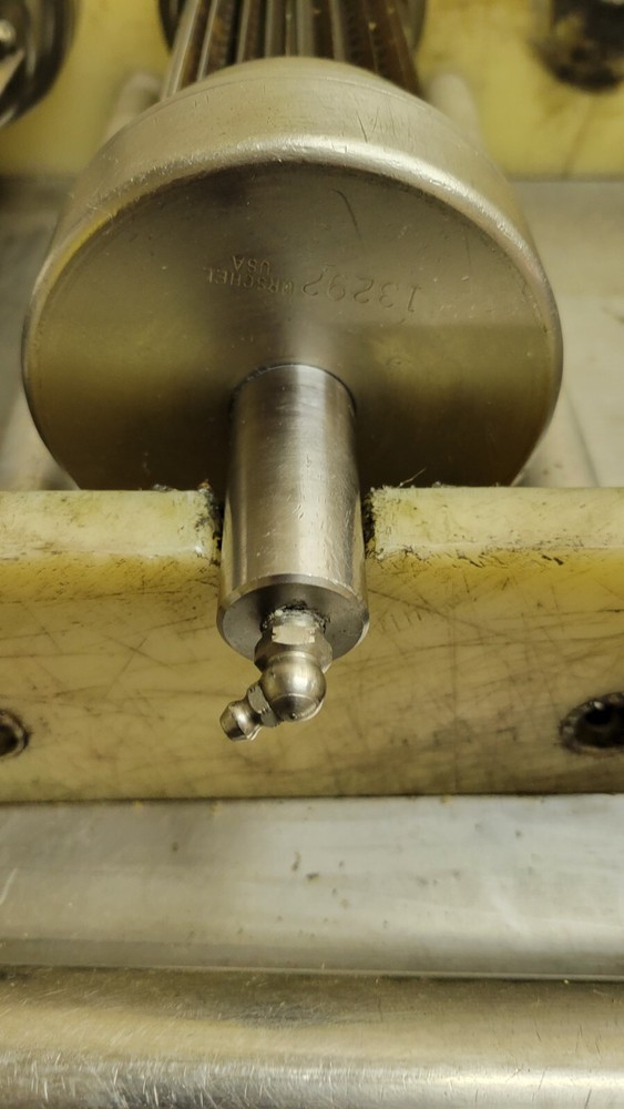 Urschel crosscut assembly