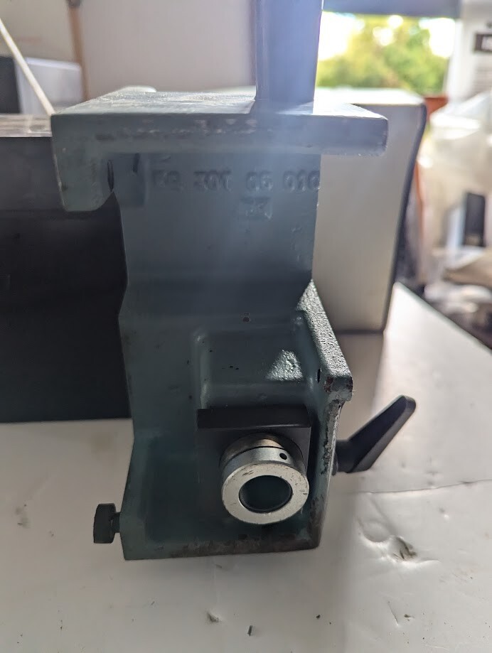 marcel aubert sa inspection profile projector with ccd camera ch-2501