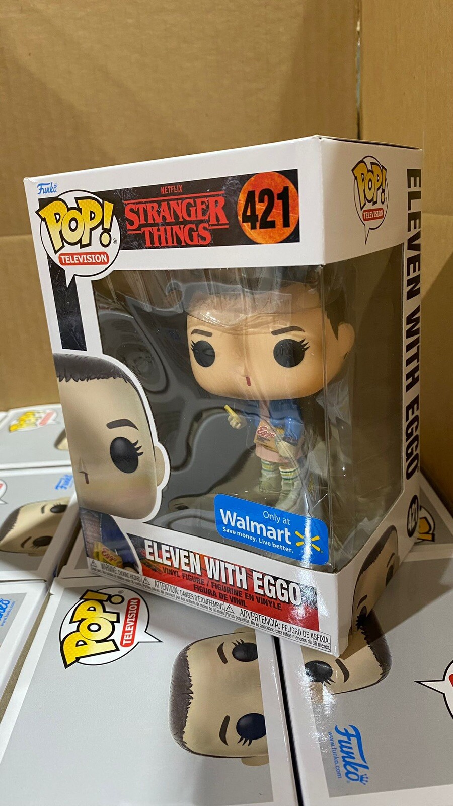 FUNKO POP TV STRANGER THINGS ELEVEN WITH EGGOS - BLOODY NOSE #421 - FM220510