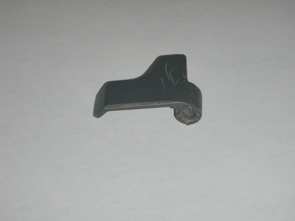 White Westinghouse Bread Maker OEM Paddle for Model WBB4500