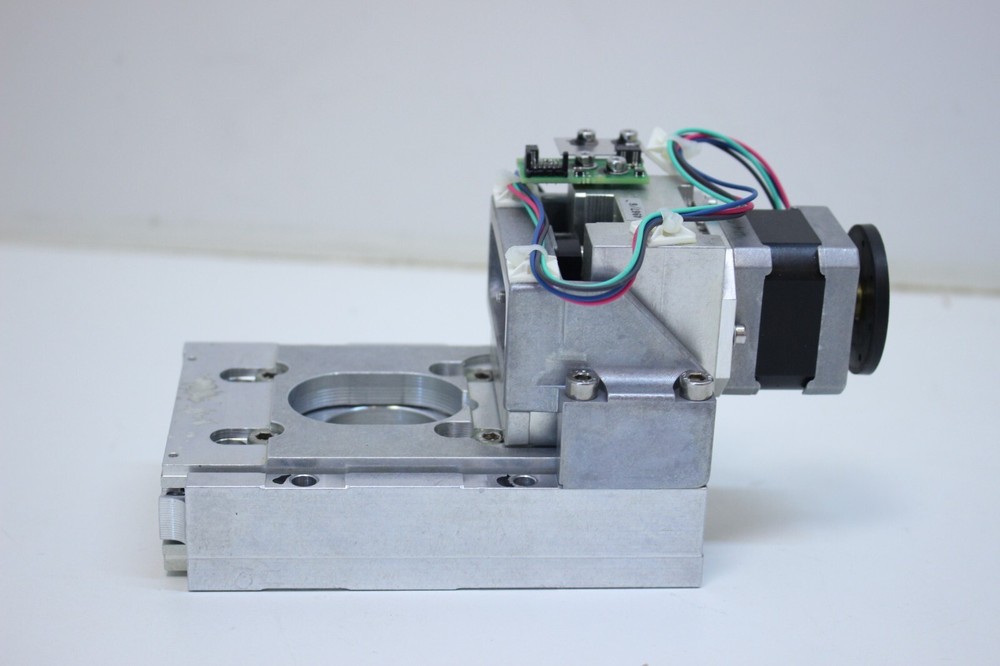 Zeiss microscope single axis positioner Stepper Motor vexta c9435-9012k