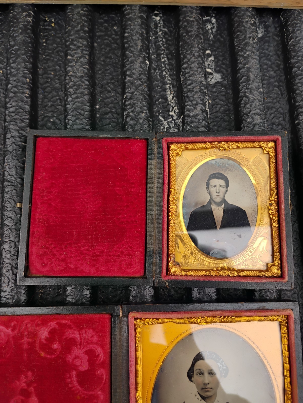 2 Daguerreotype Pictures In Frames