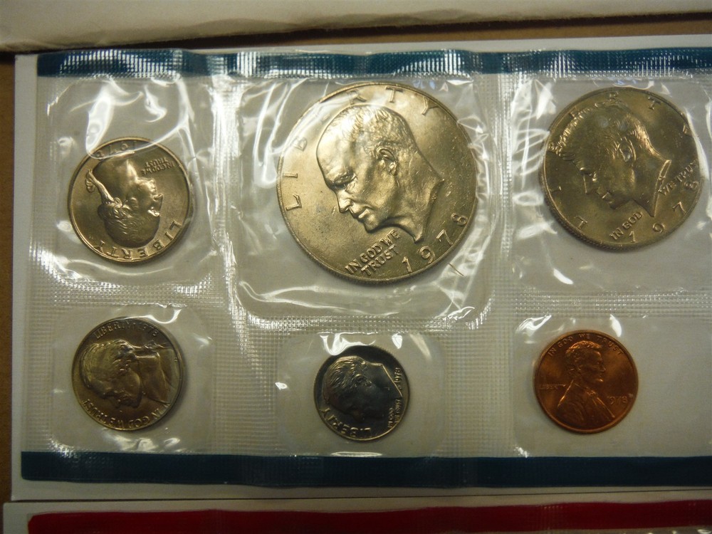 1978 P+D UNC. Mint Set, Includes 2 Ike Dollars, Open Envelope *FC3B
