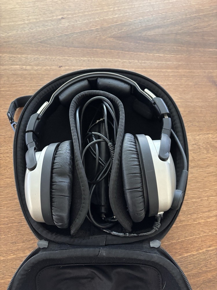 Lightspeed Zulu ANR Bluetooth Aviation Headset