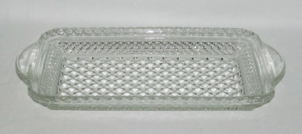 Anchor Hocking Glass Co. WEXFORD Crystal Two-Handled Rectangular Cranberry Tray