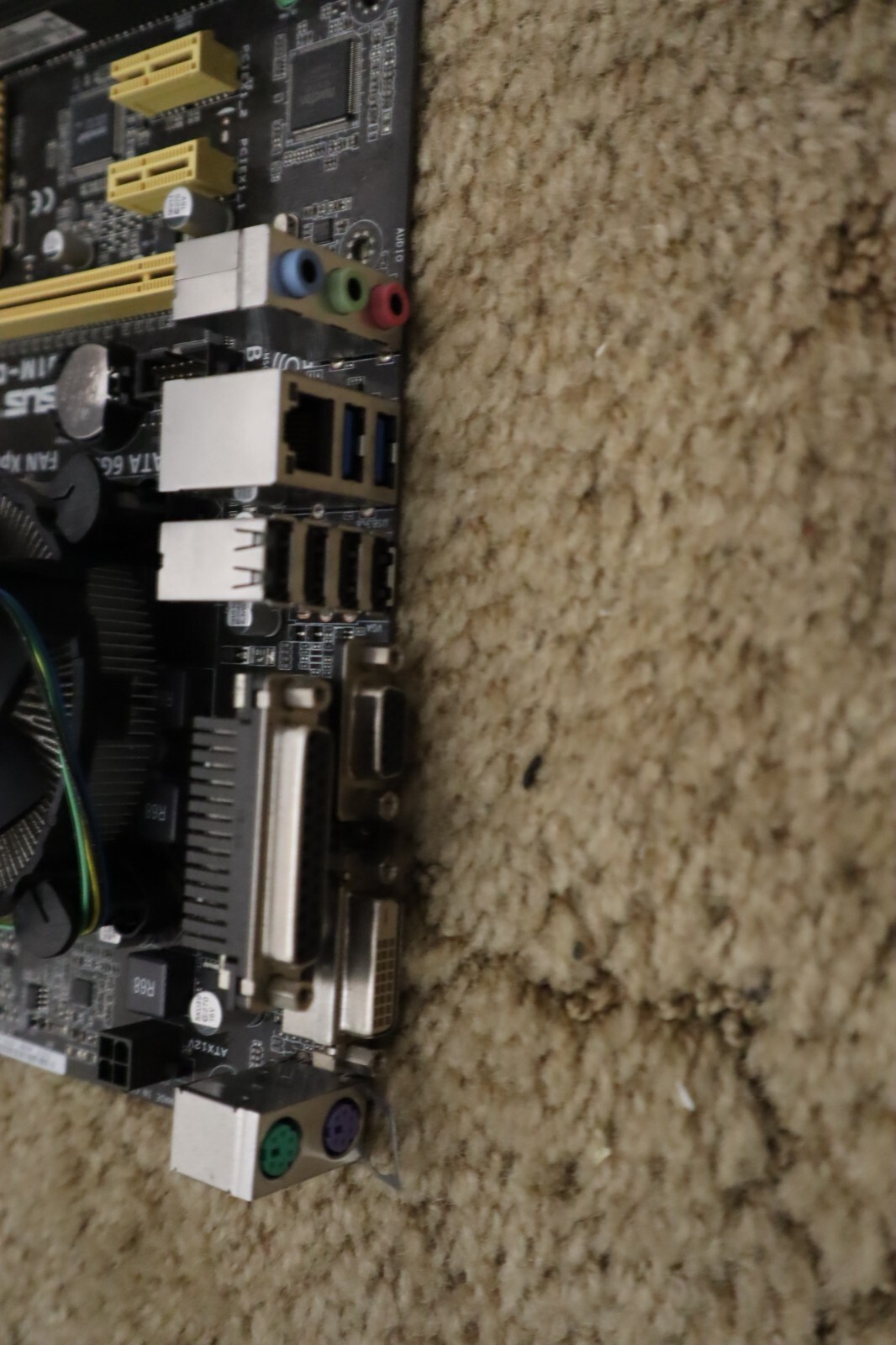 ASUS Motherboard H81M-C LGA 1150 3.0 USB W/ CPU Intel i3-4130 3400Mhz I/O Shield