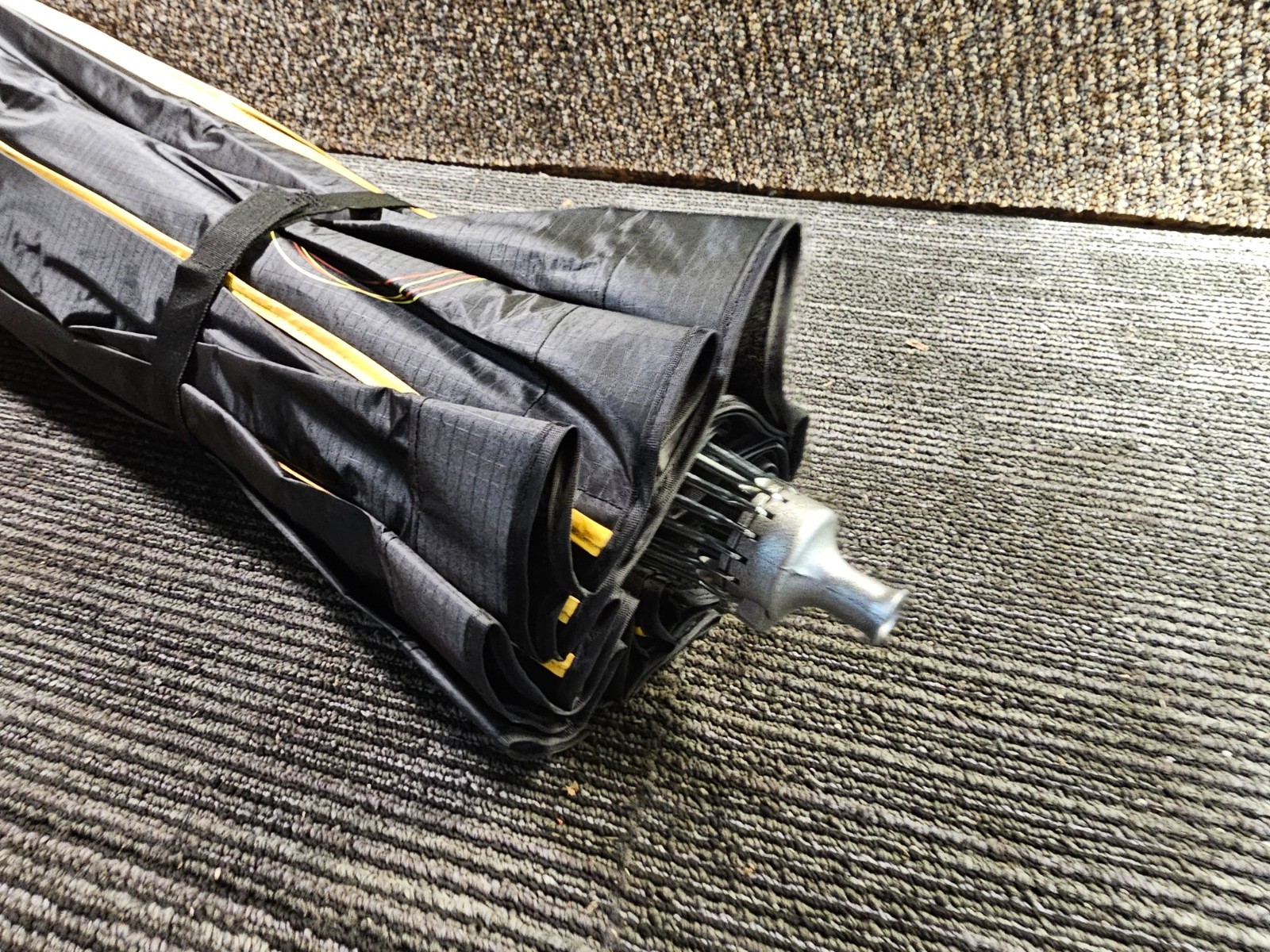 Glow EZ Lock 42" Collapsible Silver Beauty Dish Softbox w/Bowens Mount Speedring