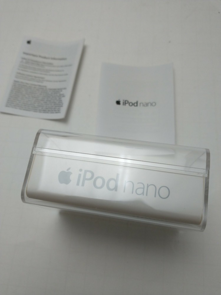 Apple Ipad Nano 4gb *Box & Papers Only* A3