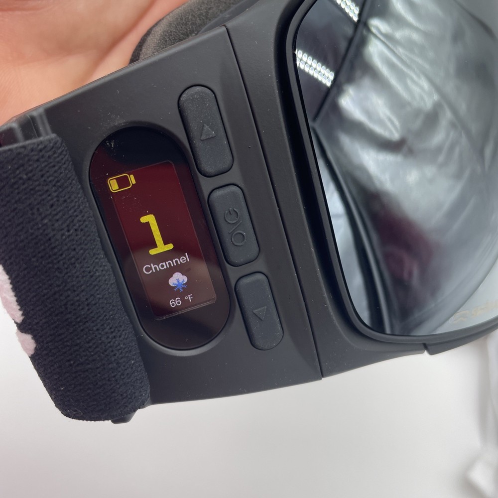 Ski Warrior Smart Wireless Intercom Audio Ski/Snowboard Goggles Black