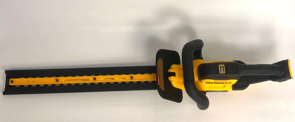 [Open-Box] (DCHT821B) DeWALT 20V MAX 22 in. Cordless Hedge Trimmer - Tool Only
