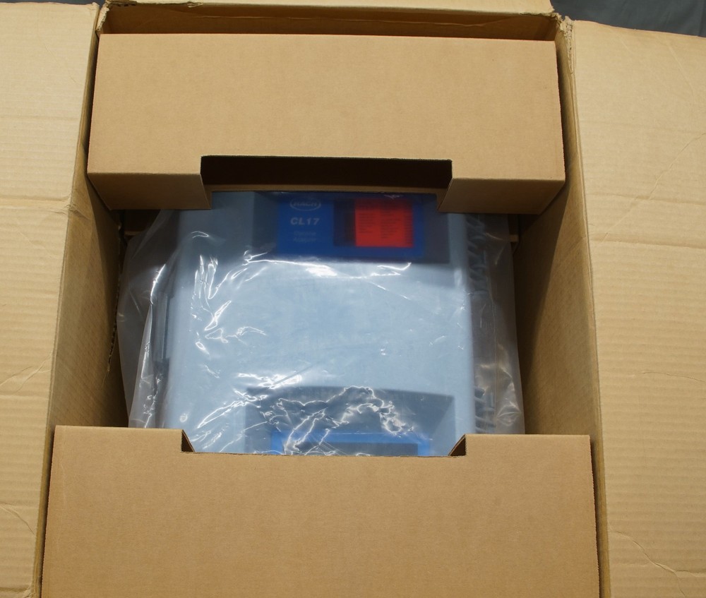 Hach CL17 Chlorine Analyzer (R1)