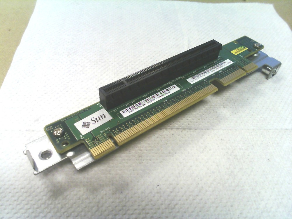 Sun Microsystems 541-2298 2-Slots PCI-E x16 & x4 to PCI-E x16 Riser Assembly