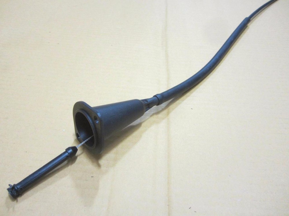Genuine Chrysler Dodge Cruise Control Servo Speed Control Cable & Bracket