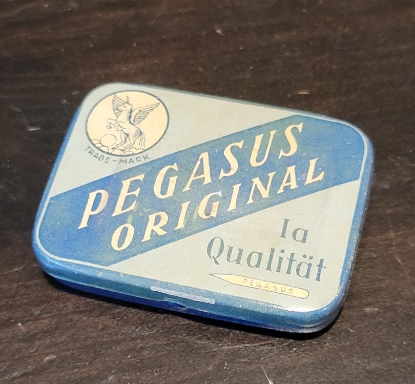Gramophone phonograph needle Tin Pegasus German Empty