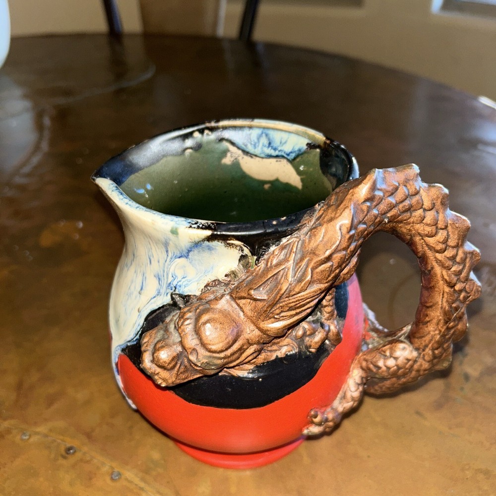 Sumida Gawa Pitcher With Dragon