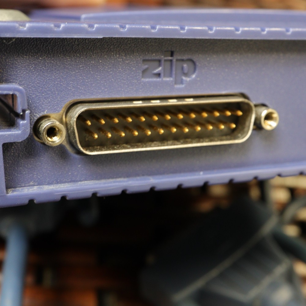 Iomega Zip 100 Z100P2 Drive External With Parallel Cable only