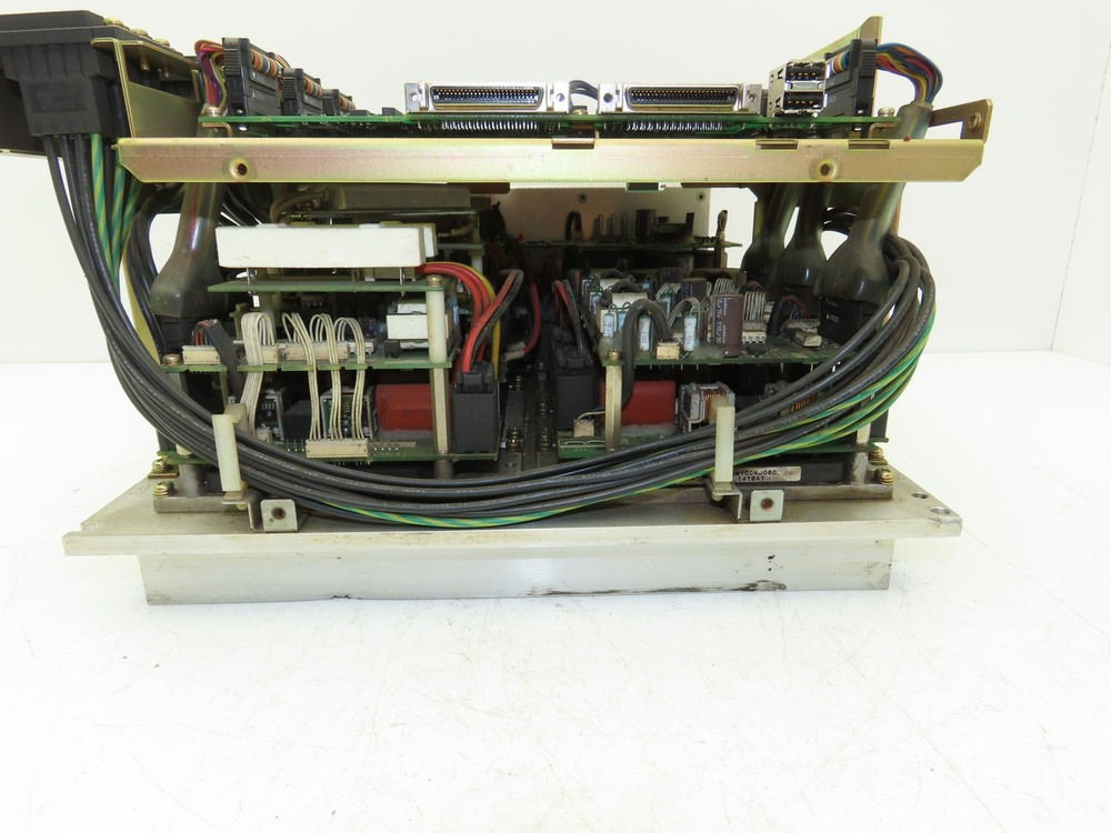 Yaskawa CACR-UP20AAA Robot Servo Drive Controller Unit