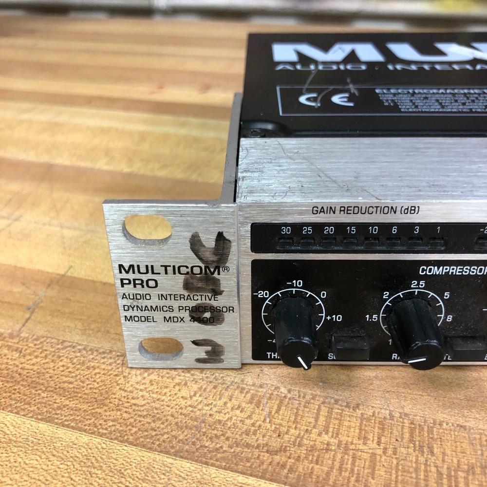 Behringer MDX4400 Multicom Pro Audio Quad Dynamics Processor Tested Works