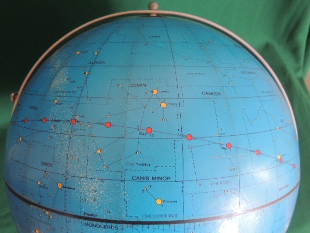 NICE 12" Apollo Celestial Globe 1971 Replogle Rotating Stars Constellations Blue