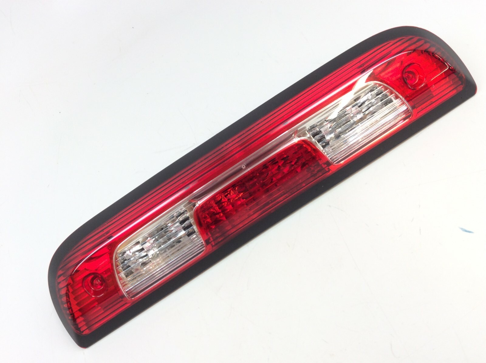 Chevrolet Silverado GMC Sierra High Mount Third Brake Stop Light Cargo Lamp OEM