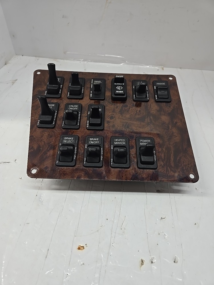 INTERNATIONAL 9200I DASH PANEL