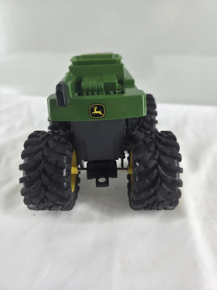 2 John Deere Toys