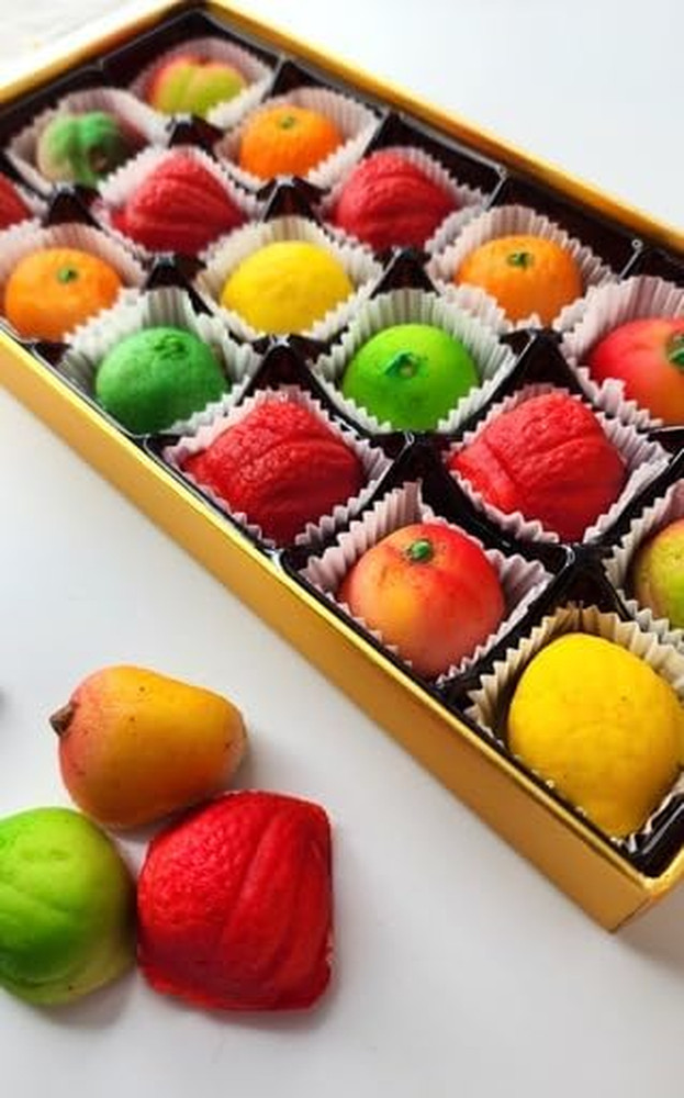 Bergen Marzipan M-1 Assorted Fruit 8 Ounce