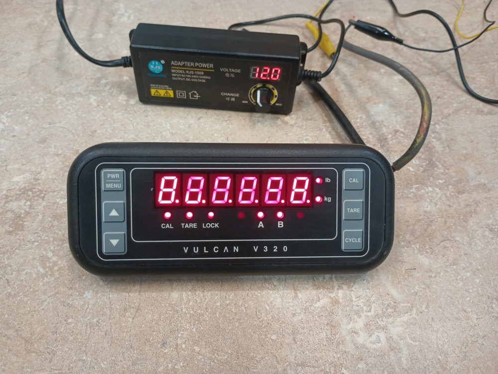 Vulcan V320 Meter, on-board scale meter. Working