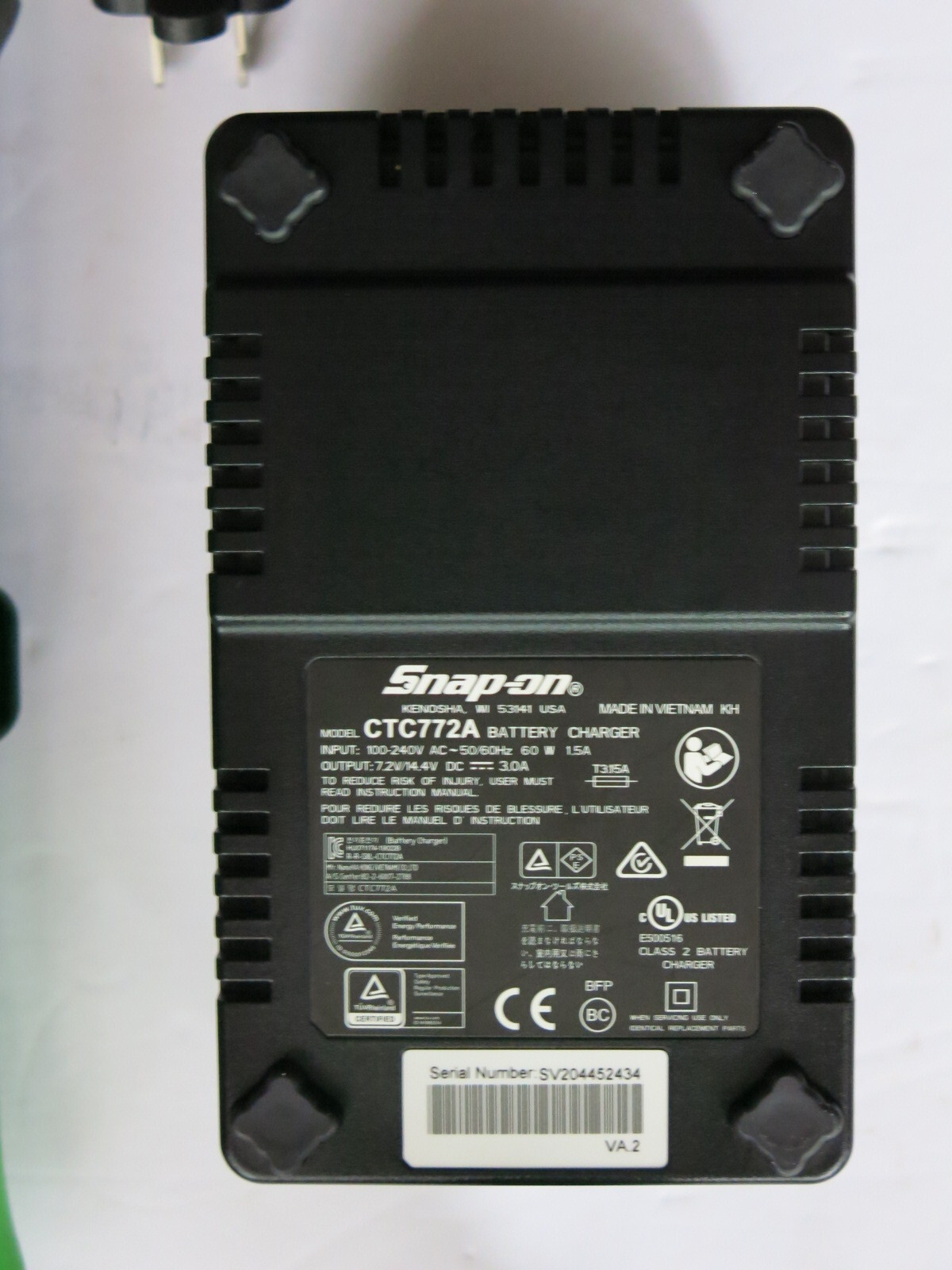 Snap-On CTR761 Green 3/8" 14.4v Cordless Ratchet Battery & Charger Set