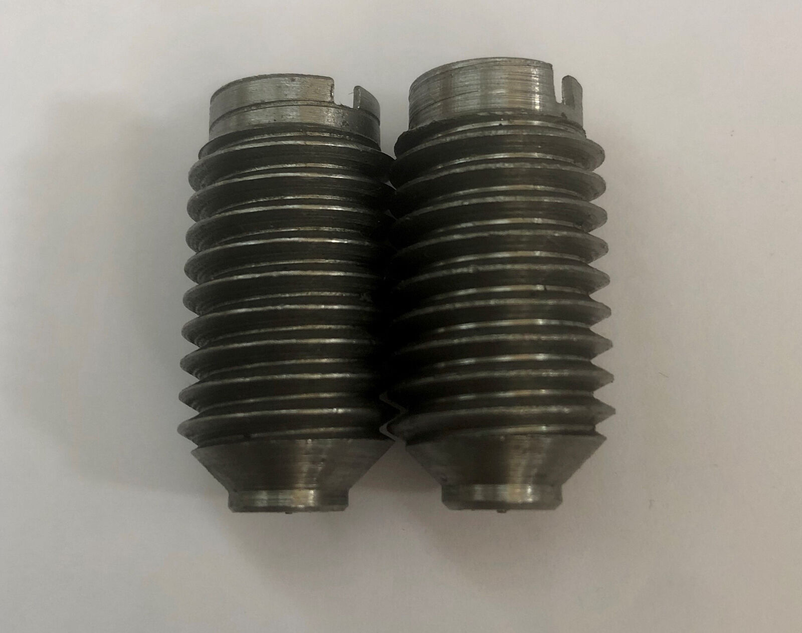 Ford Mustang 302 5.0 5.8 Cylinder Head Smog Thermactor Plugs SBF 351 2 Pack!