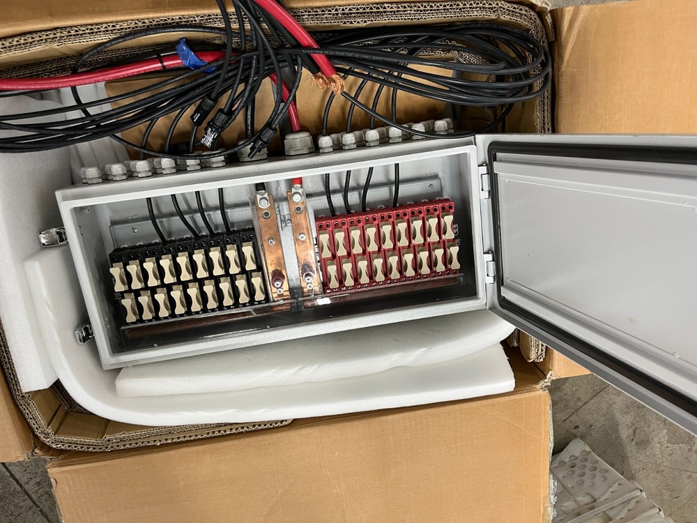 Solar PV Communication Box Combination Panel Breakout Junction Box