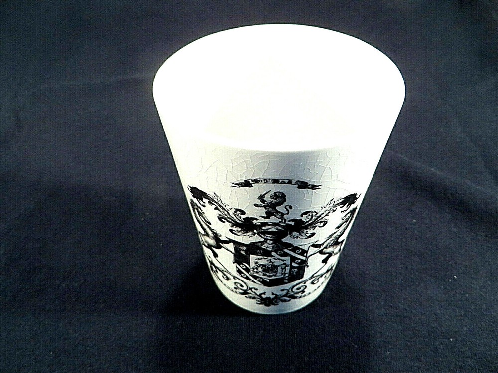 British Herald Drinking Cup No Handle Illustrations by Thomas Robson England