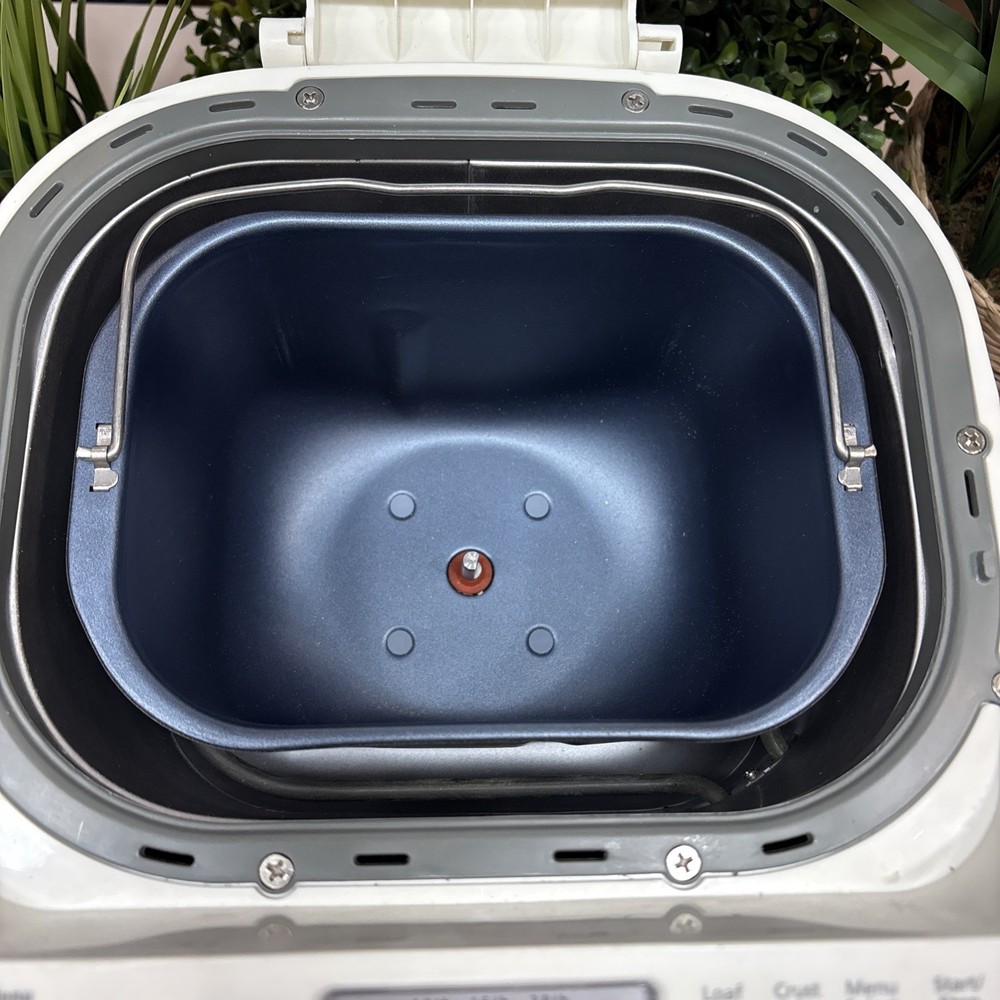 Oster Expressbake Bread Maker - White, 2lb