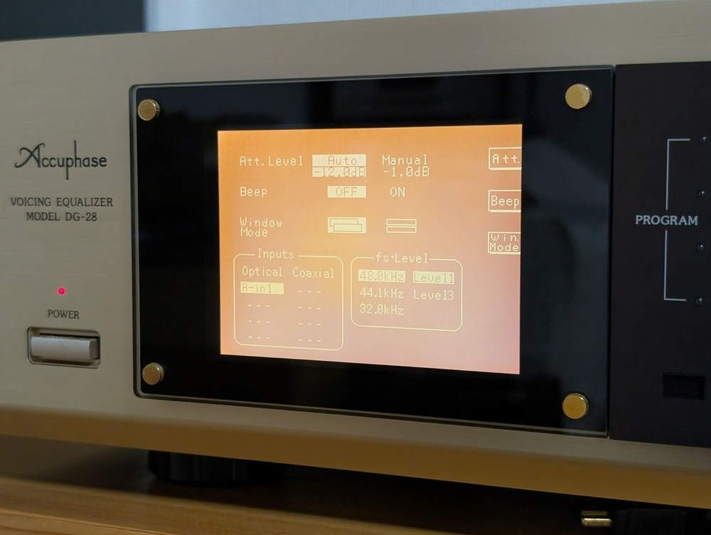 Accuphase DG-28 Digital Voicing Equalizer Unbalanced 100V Japan Audio Processor