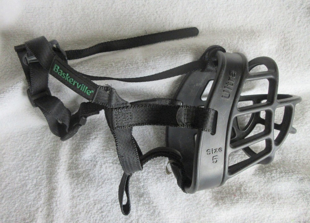 Baskerville Ultra Dog Muzzle *** Size 5 *** Black