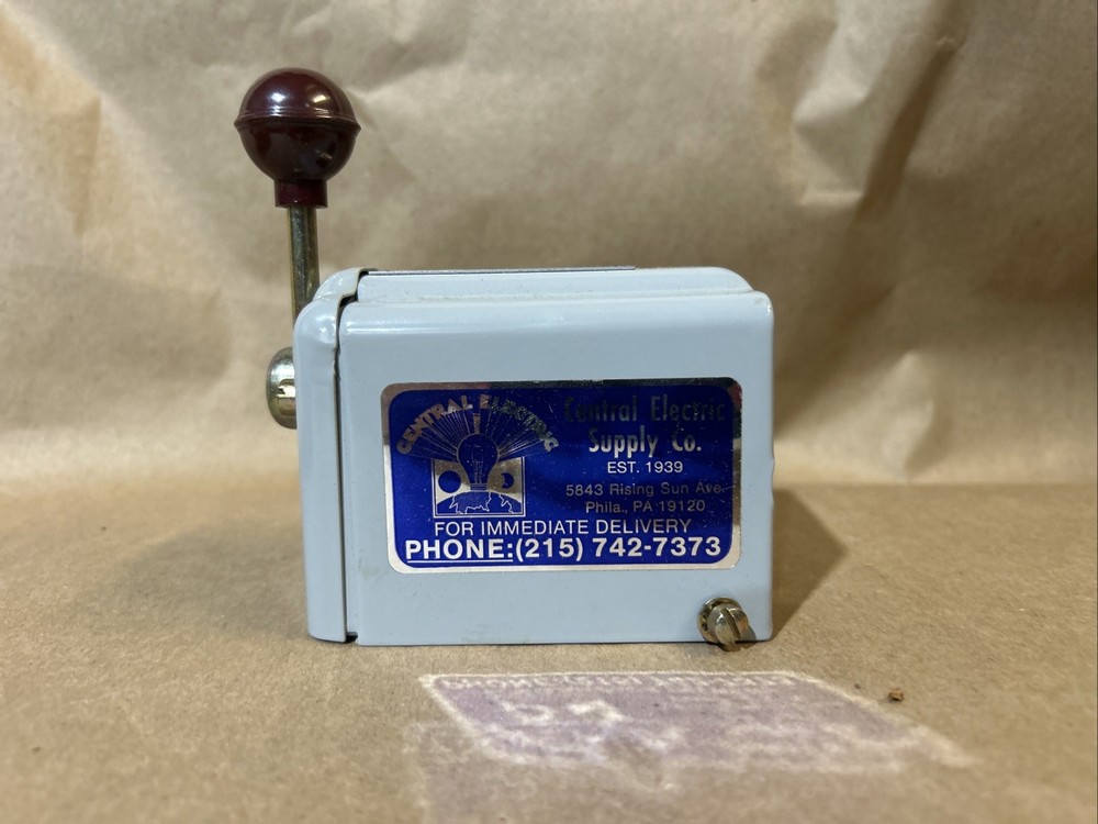 Central Electric Cat No R44 Comroe