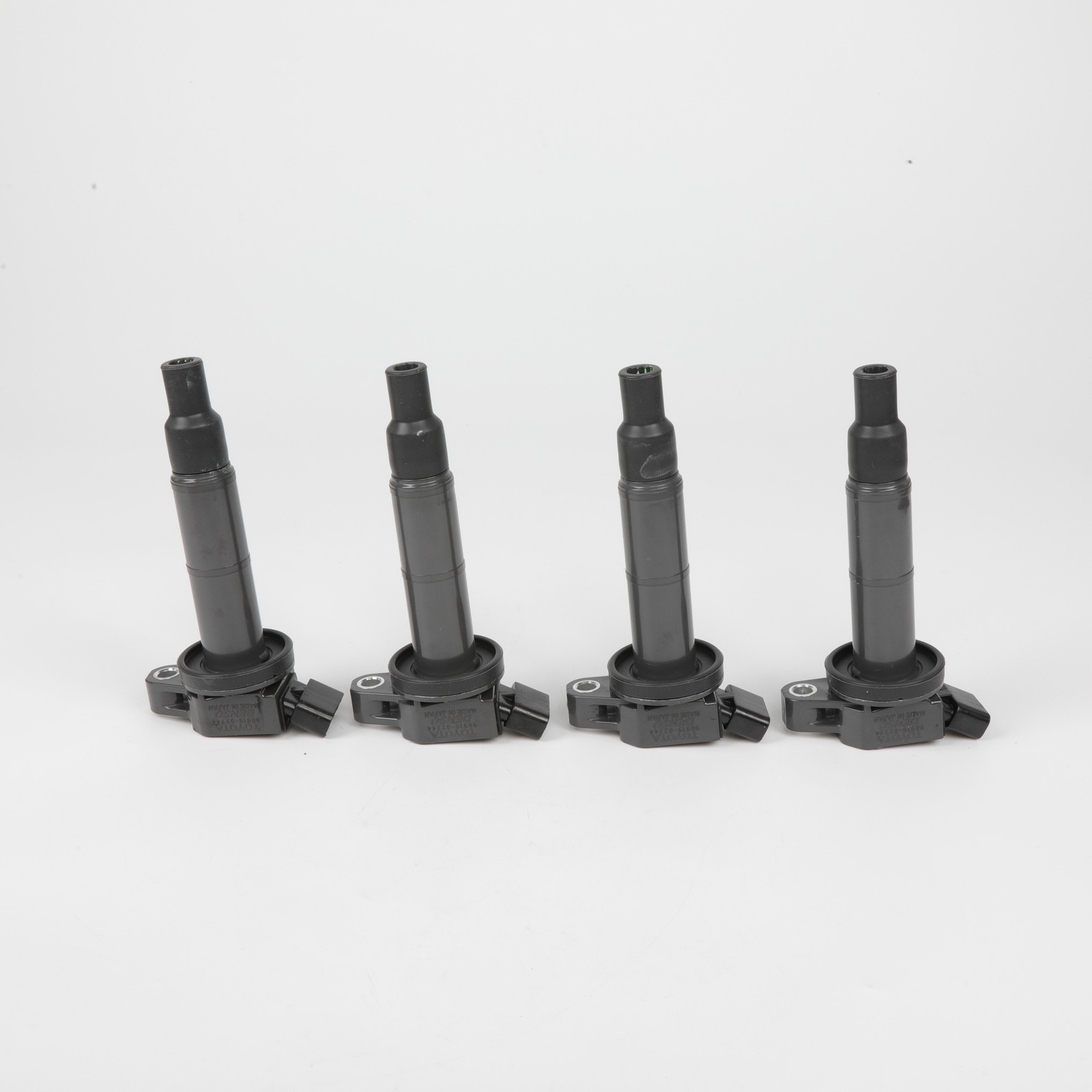 4PCS DENSO 90919-02244 673-1307 Ignition Coils For 2001-2008 Toyota Rav4 2.4L L4