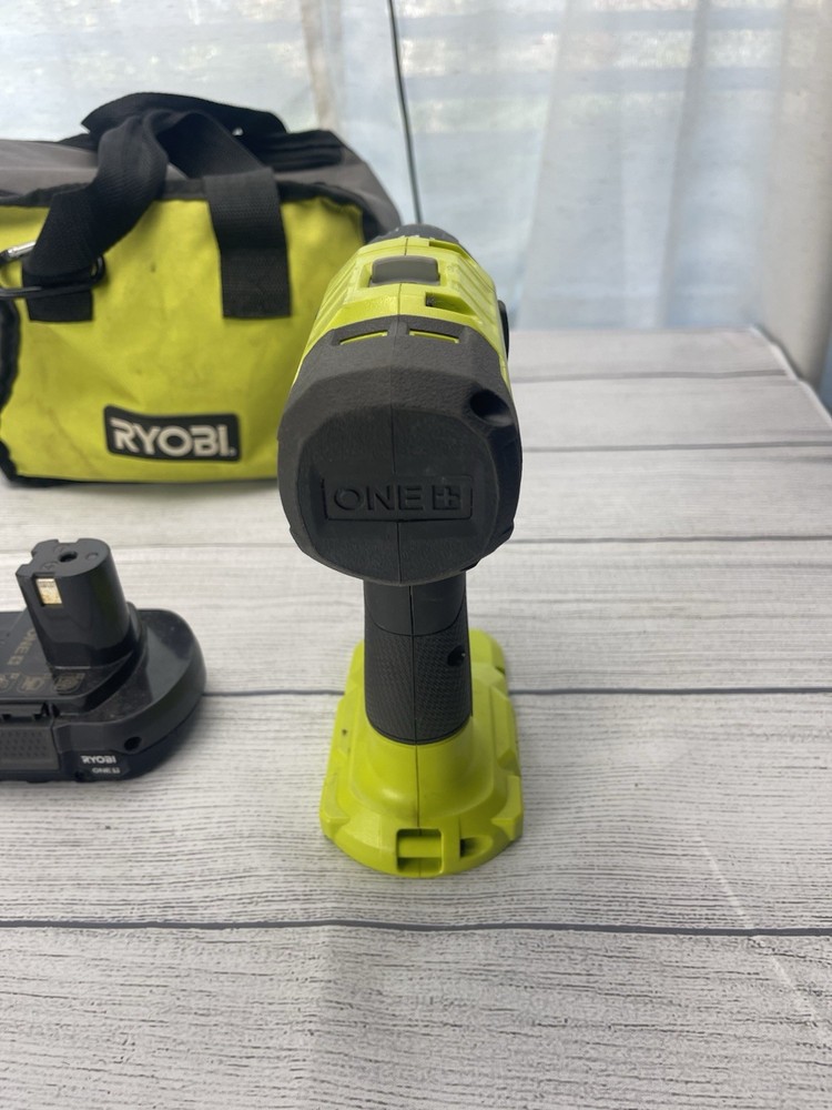 Ryobi One + Lot 2 Carring Bag