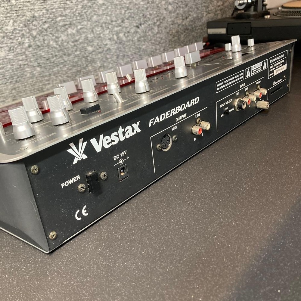 Vestax FADERBOARD DJ Controller Synthesizer Drum Machine DC15V Tested