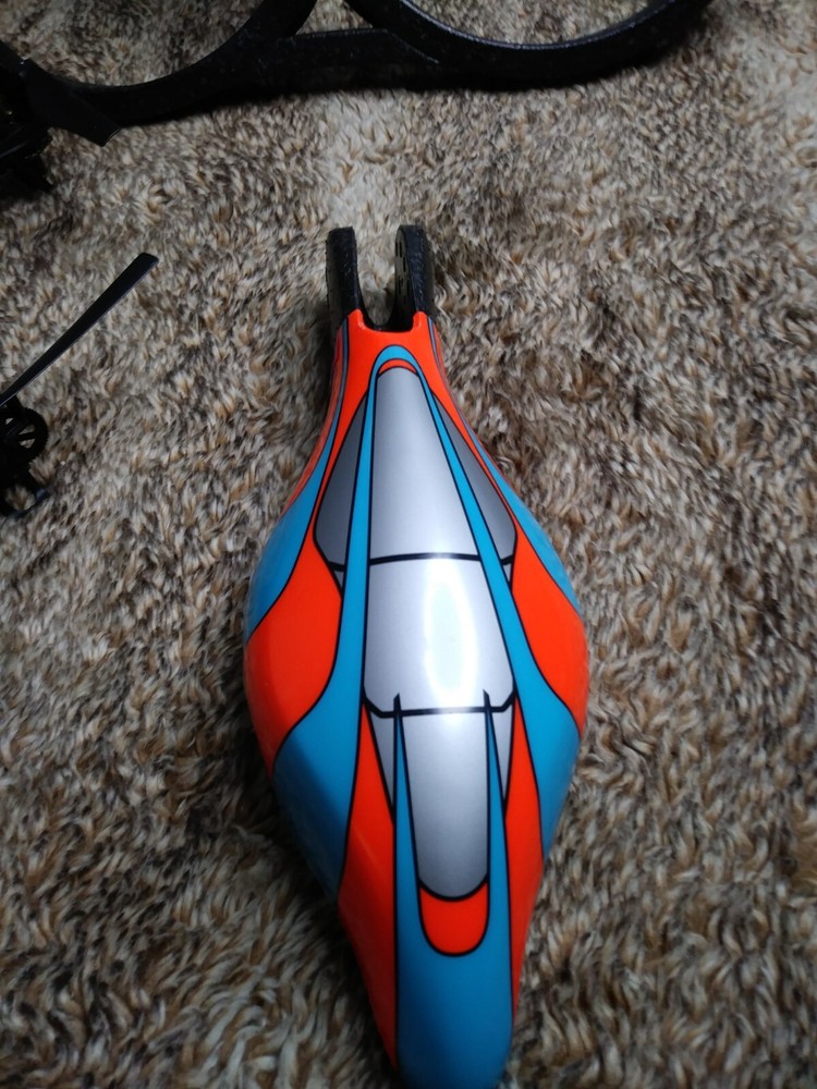 Parrot AR Drone The Flying Video Game NEEDS BATTERY