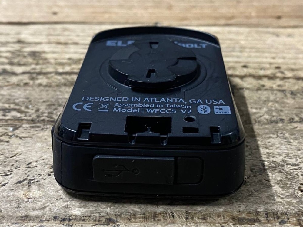 WAHOO ELEMENT VOLT V2 Cycle Computer with Speed Sensor Cycling Accessories